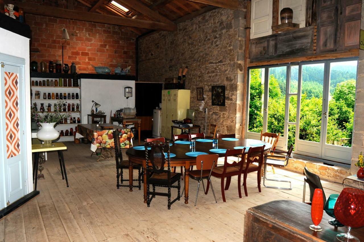 Le Vertige Bed & Breakfast Échandelys Eksteriør bilde